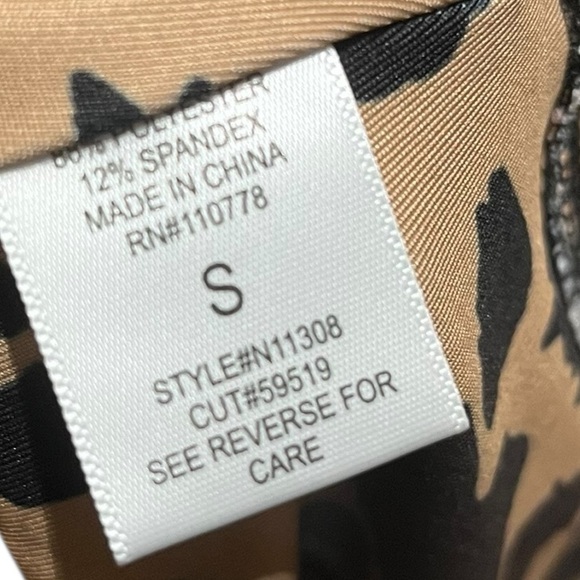 Forever 21 Animal Print Sports Bra, Size S, NWT - Picture 4 of 5